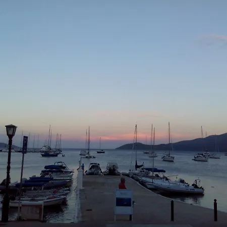 Hotel Pilaros *