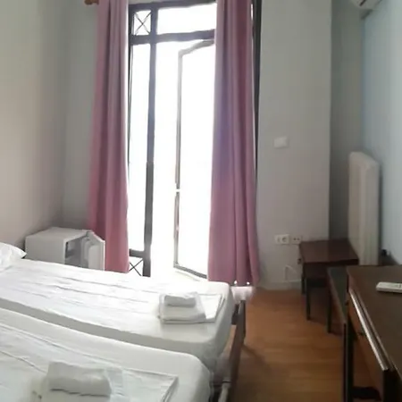 Pilaros Hotel Agia Efimia
